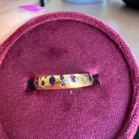 Custom Polly Wales Confetti Ring - Picture 4 of 8